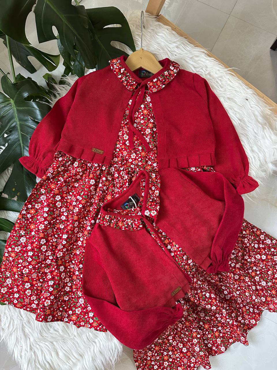 کت و سارافون گل ریز