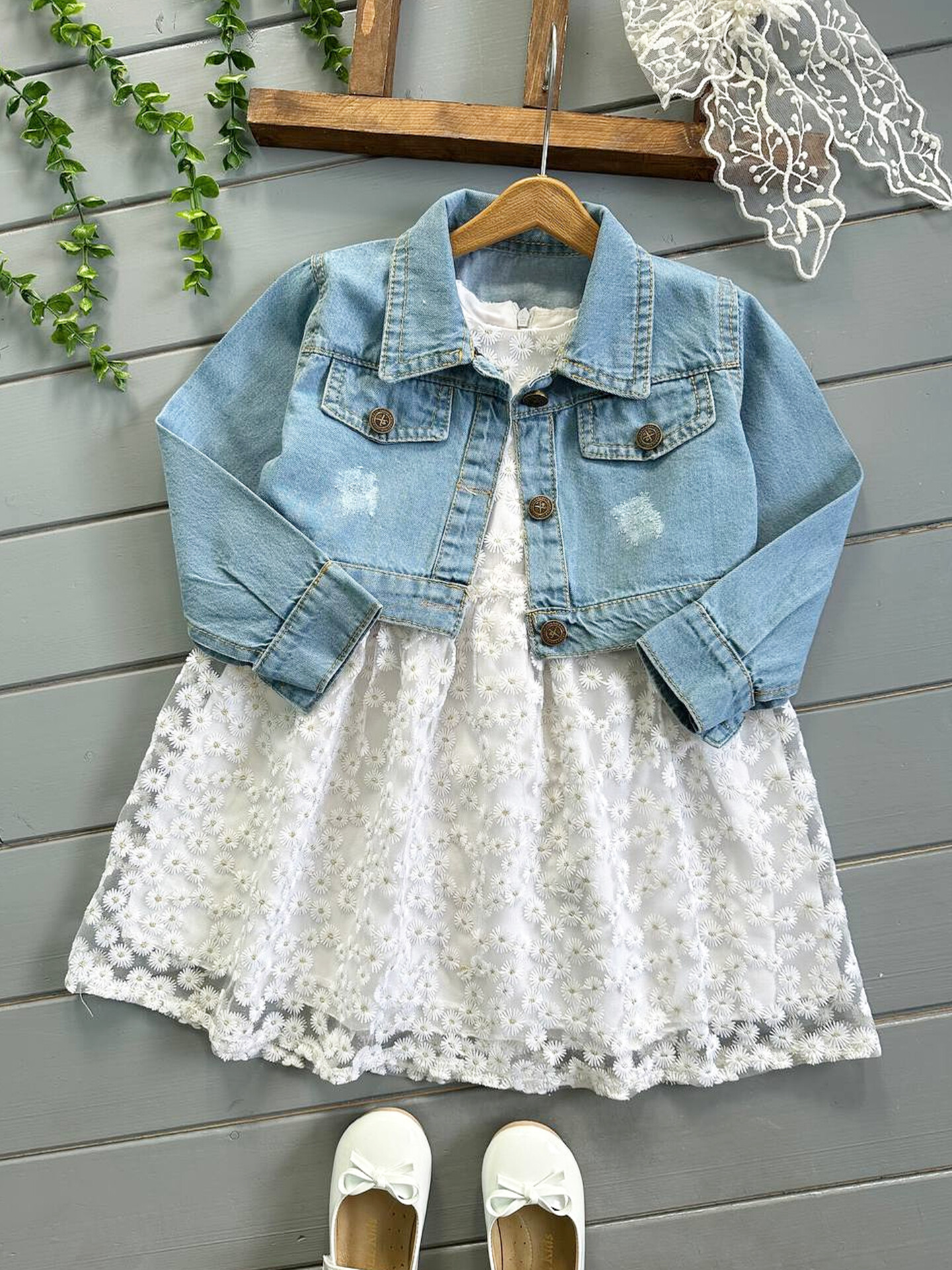 کت و سارافون نلین