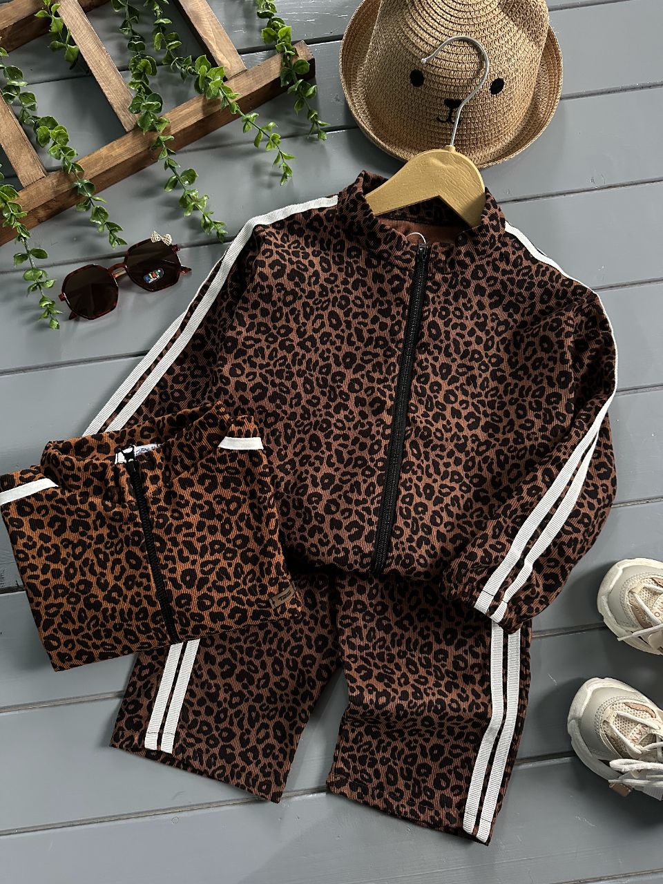 سویشرت شلوار پلنگی