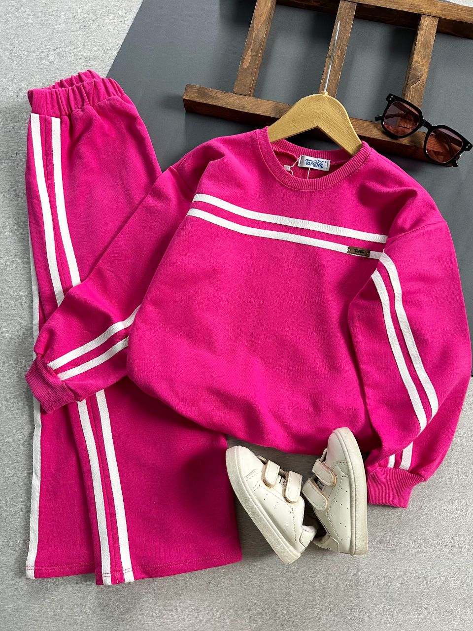 بلوز و شلوار سرخابی