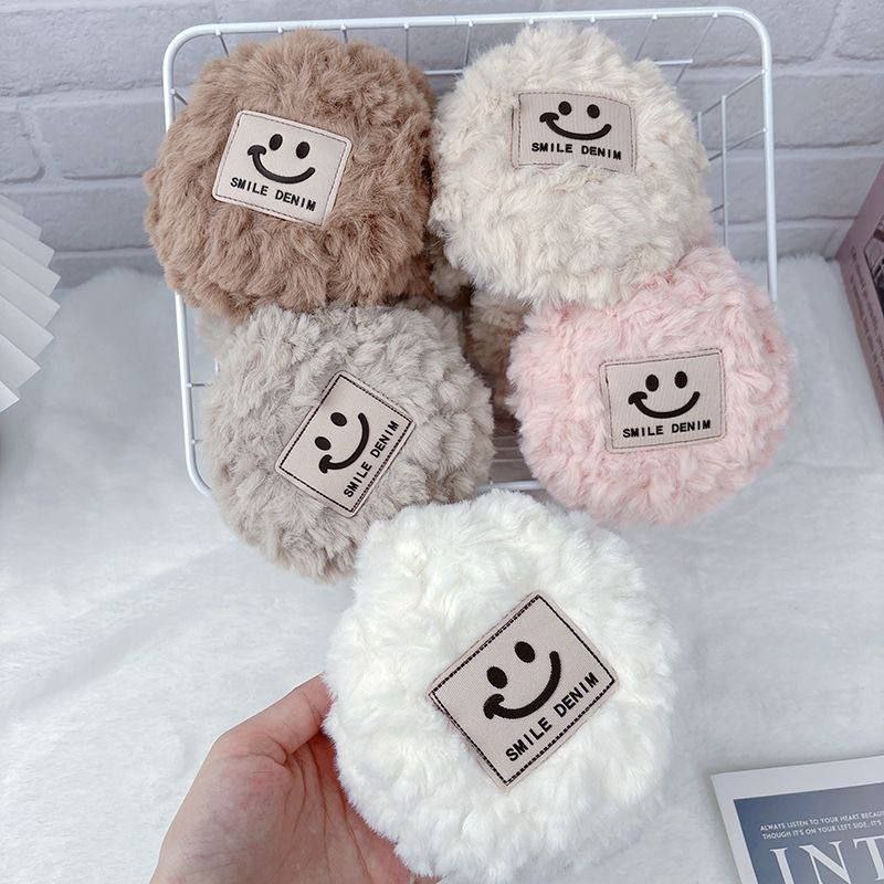 گوشگیر استیکر