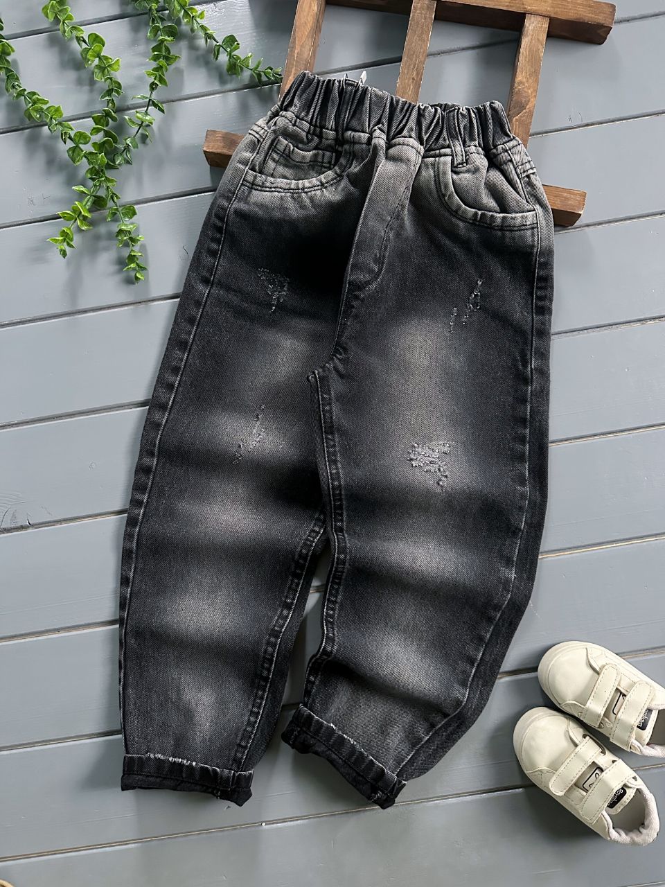 شلوار مام سایه سفید